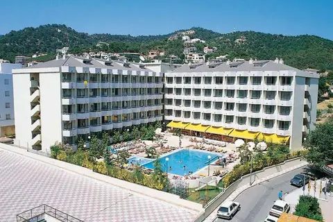 Hotel GHT Oasis Tossa in Tossa de Mar — foto 15