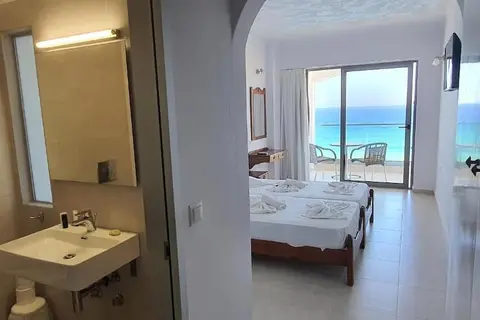Stella Beach in Panormos — foto 26