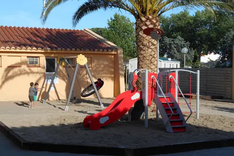 Camping Le Roussillon in Saint-Cyprien — foto 12