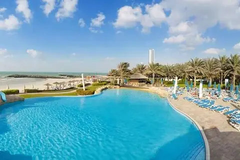 Coral Beach Resort Sharjah in السيف — foto 11