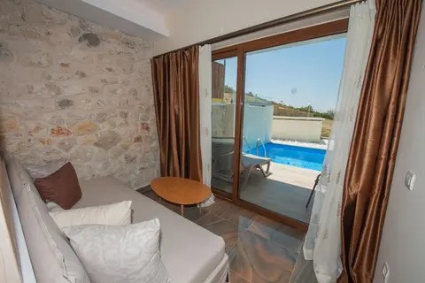 Porto Demo Hotel in Άγιος Γεώργιος — foto 21