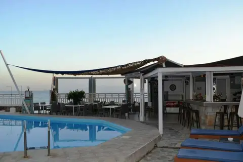 Sunset Beach Hotel in Δημοτική Ενότητα Γουβών — foto 15