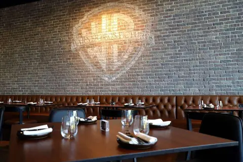 The WB Abu Dhabi Curio Collection by Hilton in أبوظبي — foto 27