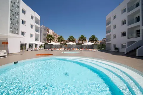 Ibiza Sun in Sant Josep de sa Talaia
