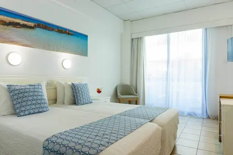 Anonymous Beach Hotel in Αγία Νάπα — foto 26