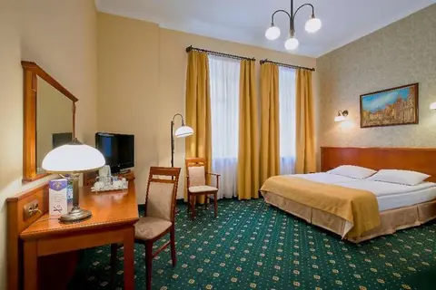 Hetman Hotel in Warschau