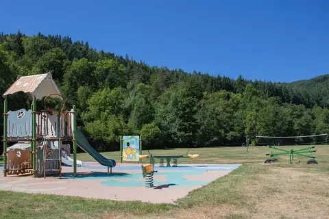 Camping De Vaubarlet in Grazac — foto 3