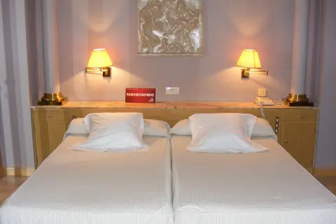 Hotel Cesaraugusta in Zaragoza — foto 15