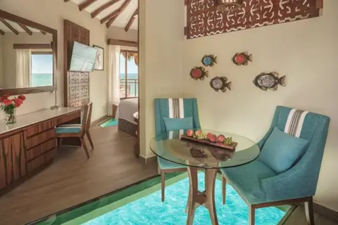 Palafitos Overwater Bungalows in Playa del Carmen — foto 15