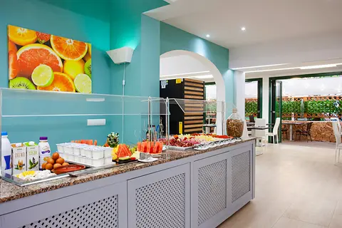 Hotel Rosales in es Pujols — foto 19