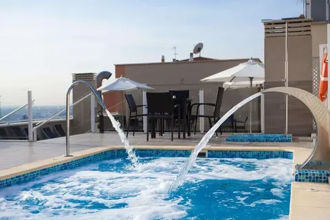 Hotel Porcel Ganivet in Madrid — foto 17