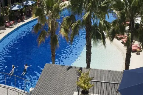 Columbia Beach Resort in Pissouri — foto 27