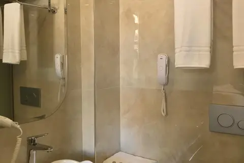 Galatahan Hotel in Fatih — foto 16