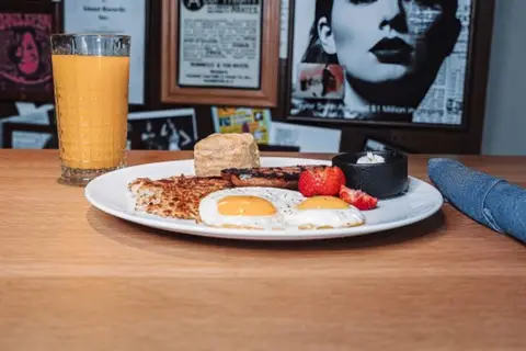 Hotel Ziggy Los Angeles in West Hollywood — foto 18
