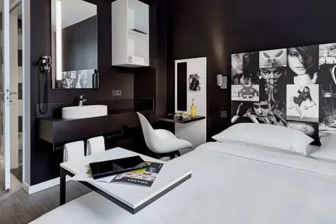 LEGERE EXPRESS Bielefeld foto 4