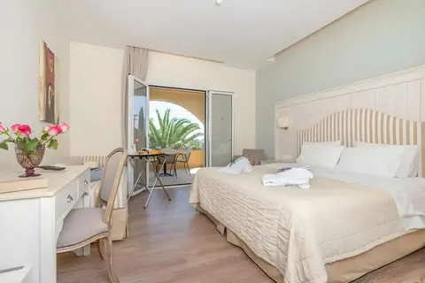Art Hotel Debono in Gouvia, foto 3