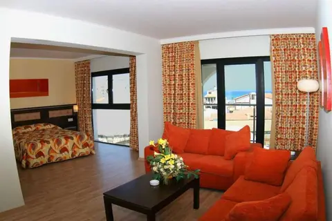 Livadhiotis in Larnaca — foto 3