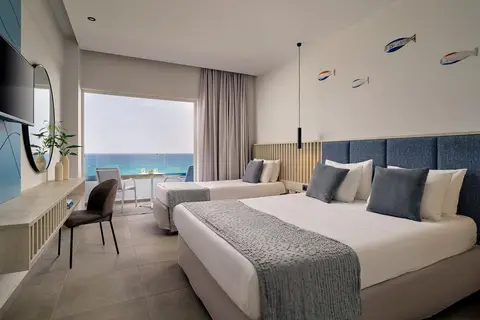 Blue Sea Beach Resort in Φαληράκι — foto 8