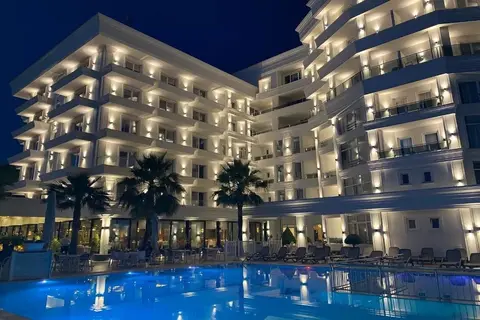 Klajdi Resort & Spa in Golem