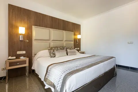S'Argamassa Palace Suite Hotel in Santa Eulària des Riu — foto 4