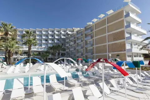 Reverence Mare Hotel in Palmanova — foto 24