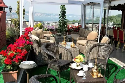 Golden Horn Sirkeci in İstanbul — foto 6