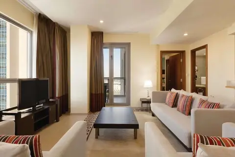 Ramada by Wyndham Dubai Barsha Heights in Dubai — foto 19