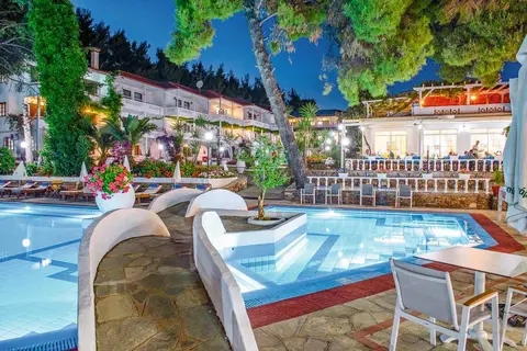 Porfi Beach Hotel in Νικήτη — foto 12