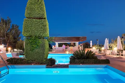 Glavas Inn Hotel in Γερακινή — foto 9