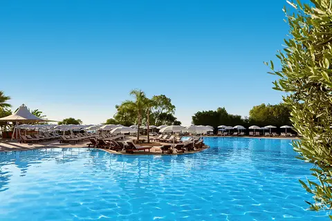 Grecian Park Hotel in Παραλίμνι — foto 18
