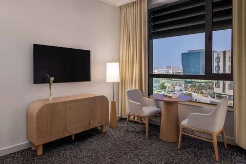 Yas Plaza Bay by IHG in Yas Island, Abu Dhabi — foto 6