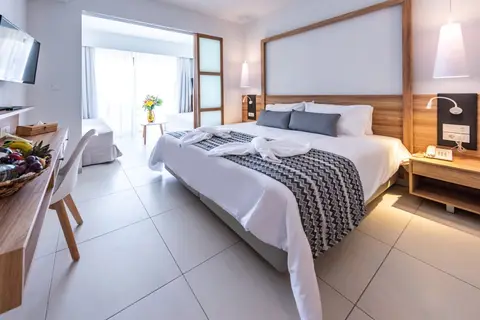 Kiani Beach Resort in Καλύβες — foto 19
