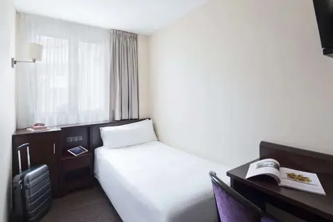 Hotel Lugano Barcelona in Barcelona — foto 5