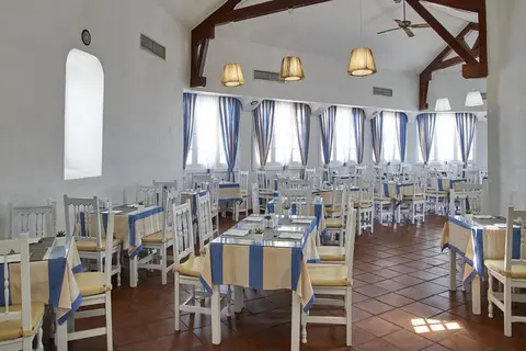 Hesperia Bristol Playa in Corralejo — foto 23