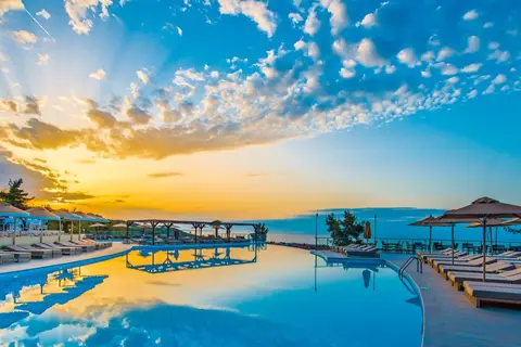Alia Palace Luxury Resort Hotel & Villas in Πευκοχώρι
