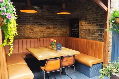 The Kilburn Arms in Londen, foto 13