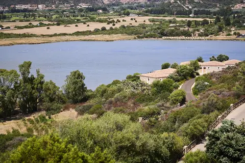 Baia di Chia Resort Sardinia, Curio Collection by Hilton in Domus De Maria, foto 26