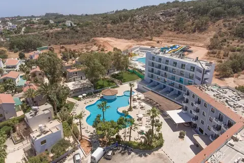 Narcissos Waterpark Resort in Παραλίμνι
