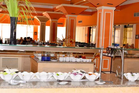 Eagles Paradise Abu Soma Resort in سفاجا — foto 18