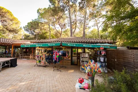 Camping La Sousta in Remoulins — foto 10
