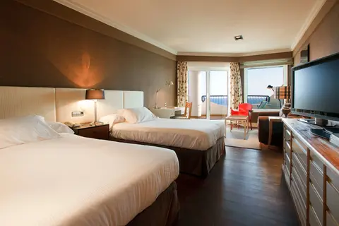 Hotel Playa Victoria in Cádiz — foto 19