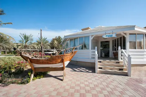 Al Hamra Residence in Waldorf Astoria Ras Al Khaimah Private Beach — foto 21
