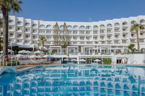 Hotel Golden Coast Beach in Παραλίμνι — foto 5