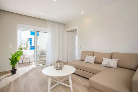 Avi Suites Faliraki Center in Φαληράκι — foto 5