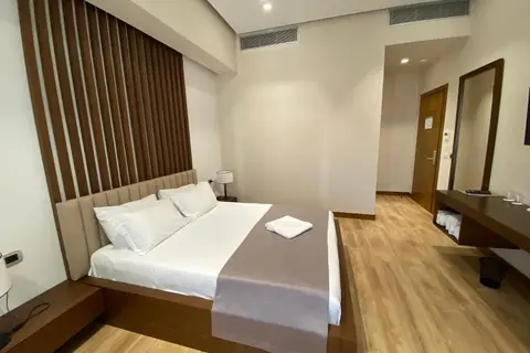 Portik Hotel in Berat — foto 9