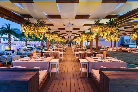 Cratos Premium Hotel & Casino in Girne — foto 22