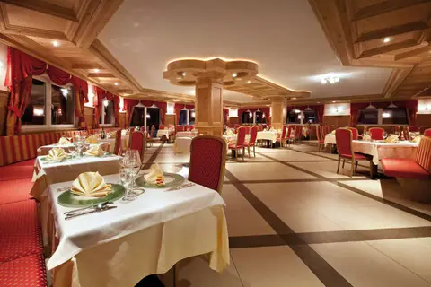 Park Hotel Miramonti in Völs am Schlern - Fiè allo Sciliar — foto 6