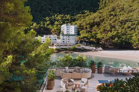 Mondrian Ibiza in Santa Eulària des Riu — foto 11