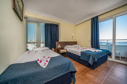 Arsi Blue Beach in Alanya — foto 29