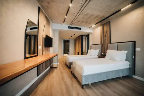 AMH Hotel Durres in Durres — foto 18
